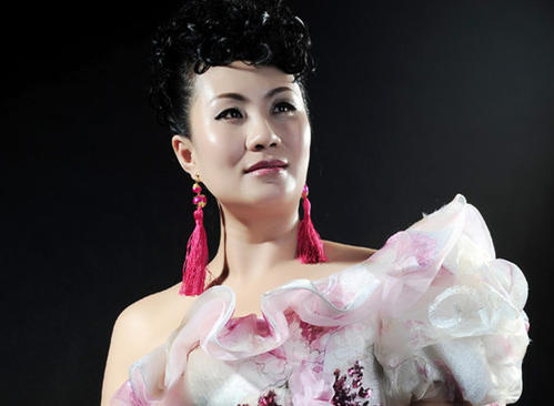 李娜出家前的心酸历史,李娜出家前的最后一首歌青藏高原