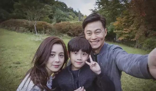 他用《圈套》证明:实力过硬的演员,上再多综艺,也可以让人入戏