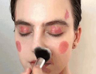 腮红扫这几个地方，男生都会忍不住心动，恋爱斩男力和你真的很配