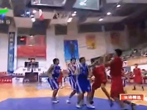 半决赛爆砍46分！东莞球王大战三外援！还一度献上*力暴**补扣...