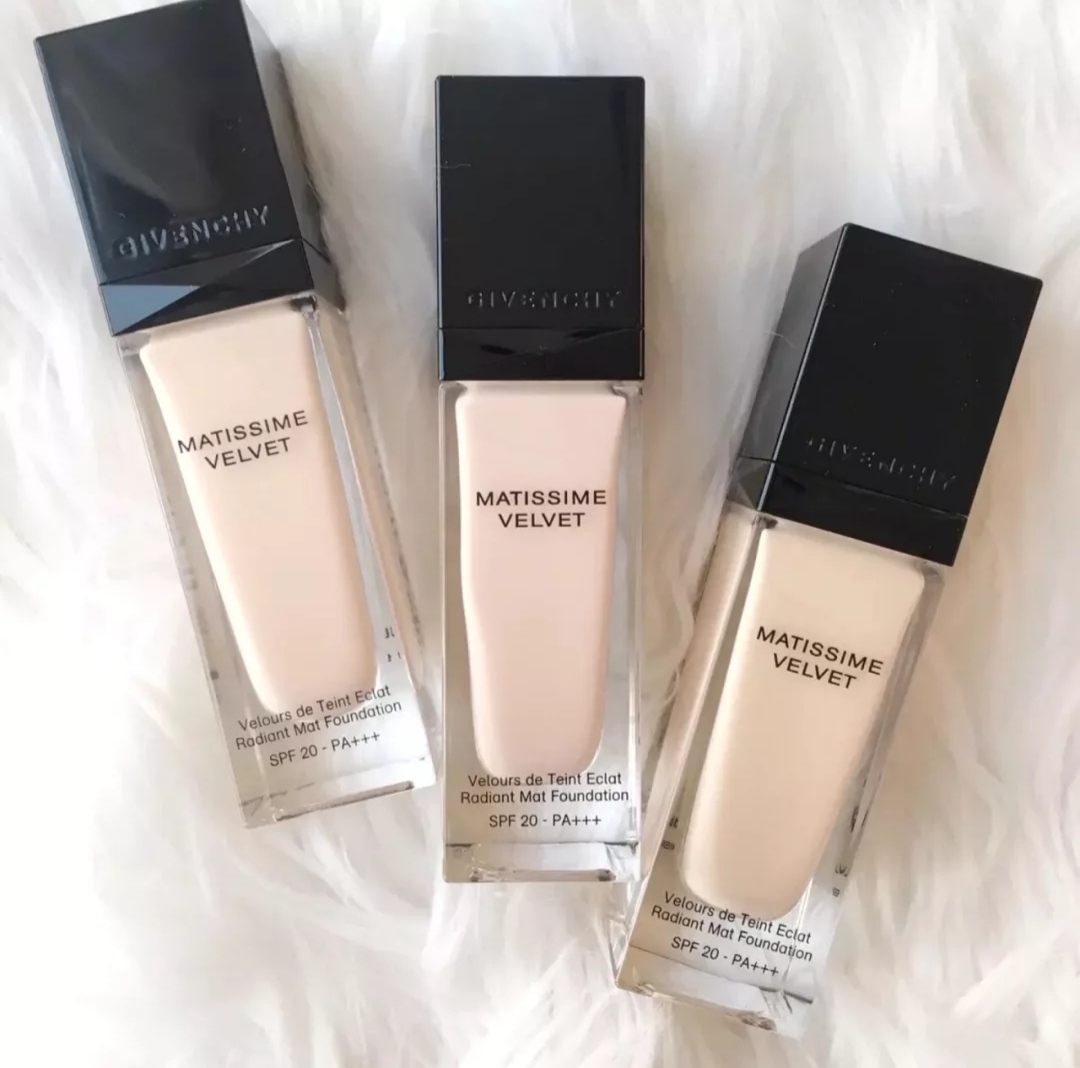 秋冬粉底液中性持久不暗沉,阿玛尼纪梵希雅诗兰黛粉底液