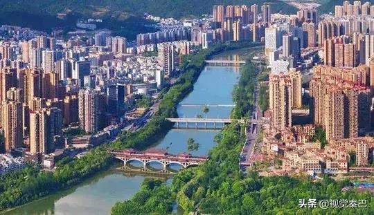 据说，2018年四川最厉害的新闻摄影都在这里