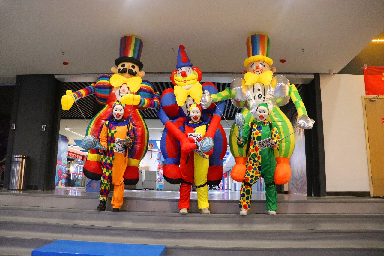 「当代购物中心」丨周年庆玩这么大？火力全开，你能hold住吗？