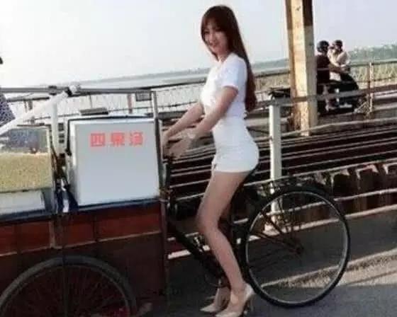 这么聊天，都不需要梁静茹给你勇气--就让我们做一名钢铁大学生吧