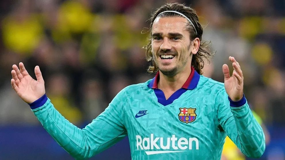 巴黎主场对皇马,巴黎主场和客场球衣