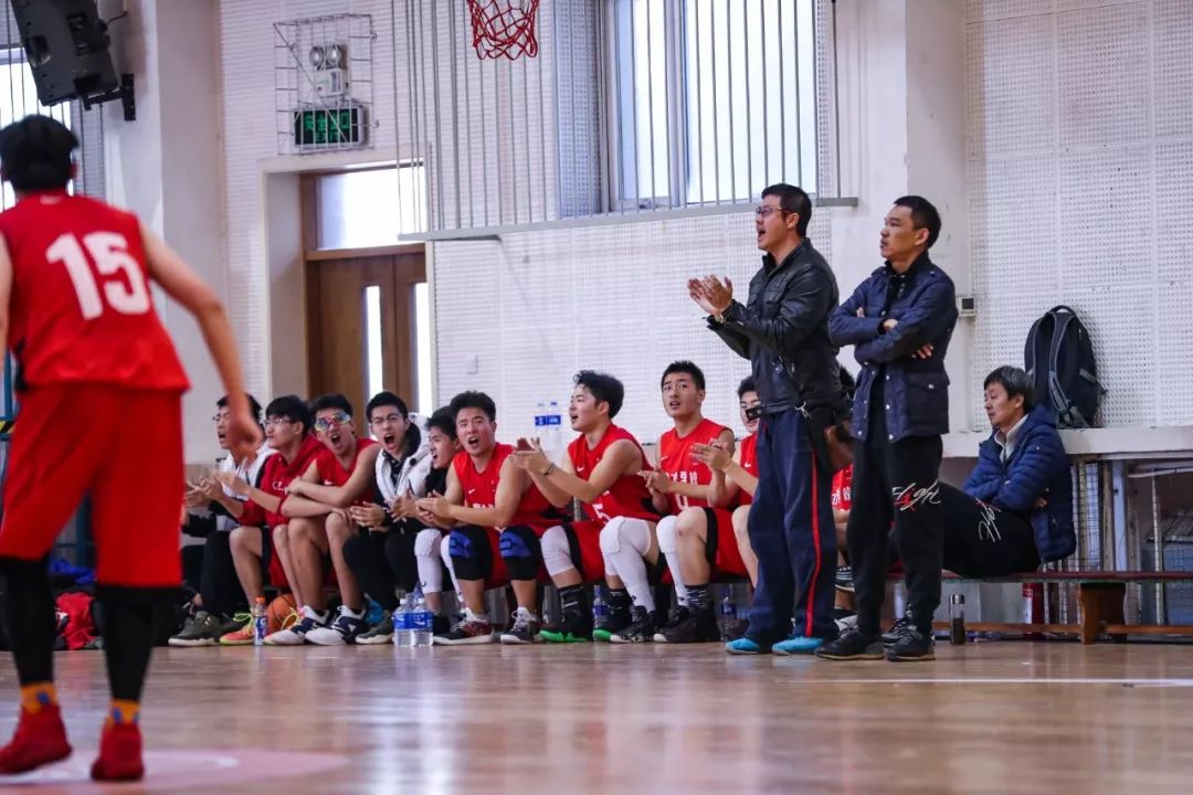 2019-2020赛季十六强,2018-19赛季耐高联赛决赛中场表演