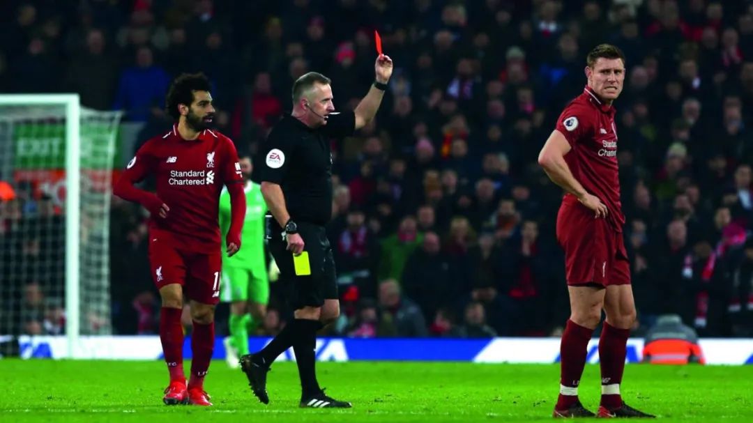 骂裁判会怎样,骂裁判的人