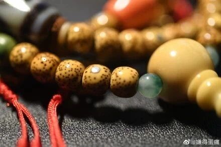 星月菩提手串盘了10年价值,星月菩提手串为什么价格差距大