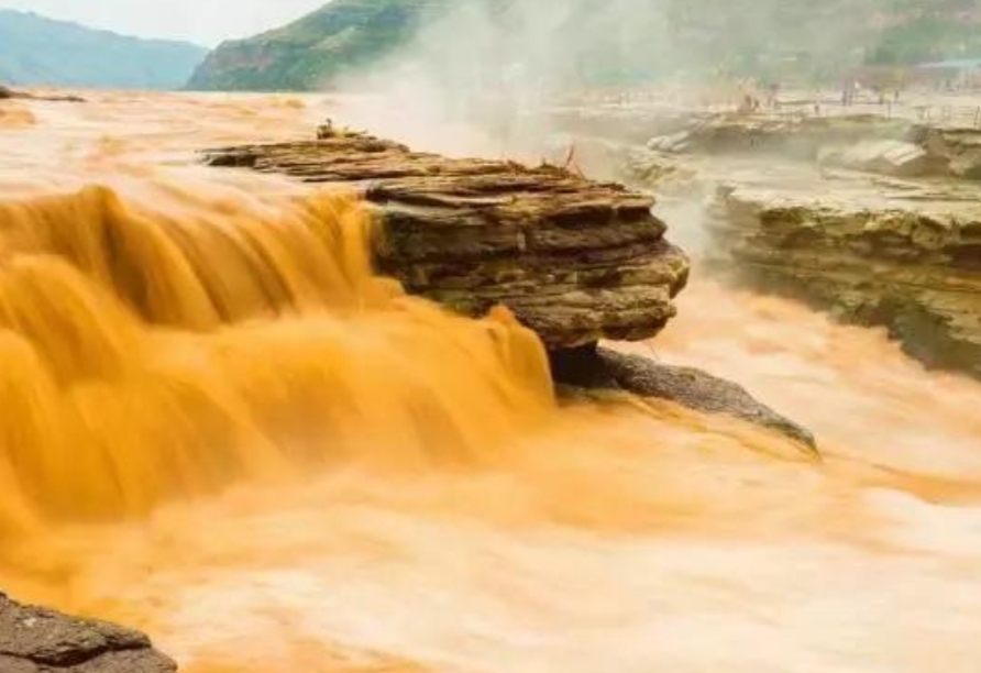 黄河古渡诗句,七律大渡桥横铁索寒