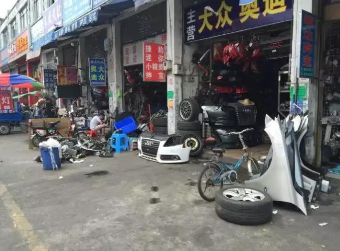 brembo卡钳6活塞可以装18寸轮毂吗,brembo卡钳m6价格