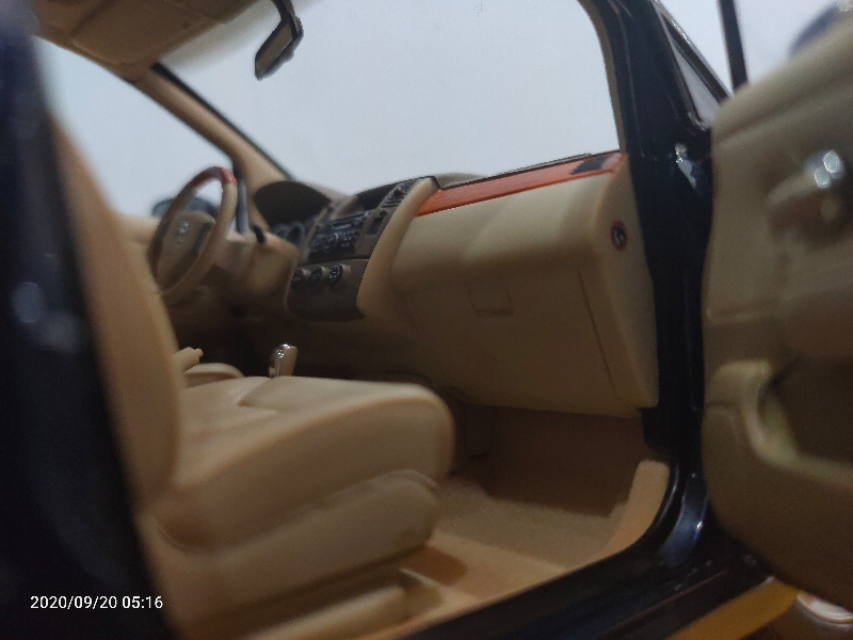 日产骐达老款汽车模型,14岁的暖男