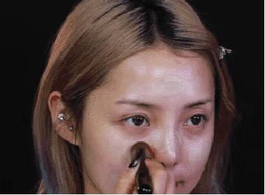 学习化妆初学者建议要学哪些,新手学化妆要先学哪些基础