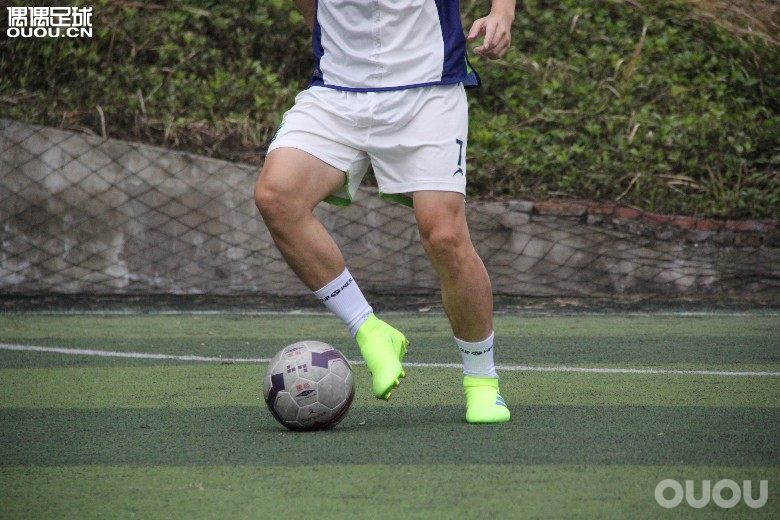 阿迪达斯nemeziz18.1测评,阿迪达斯nemeziz平底