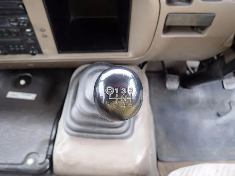 真考斯特和仿考斯特,丰田考斯特各个版本