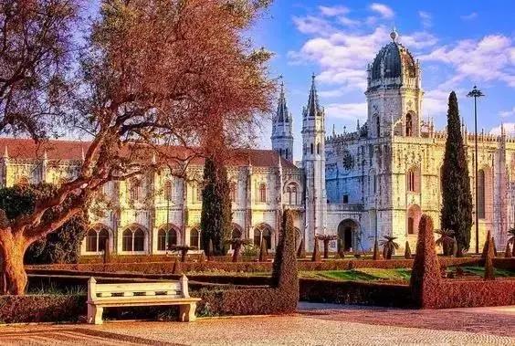 旅游有意思的国家,童话世界真有趣