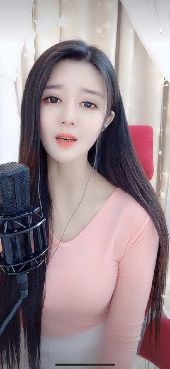 火山主播盈盈单曲《梨花泪》上线，飞儿乐团陈建宁亲自操刀