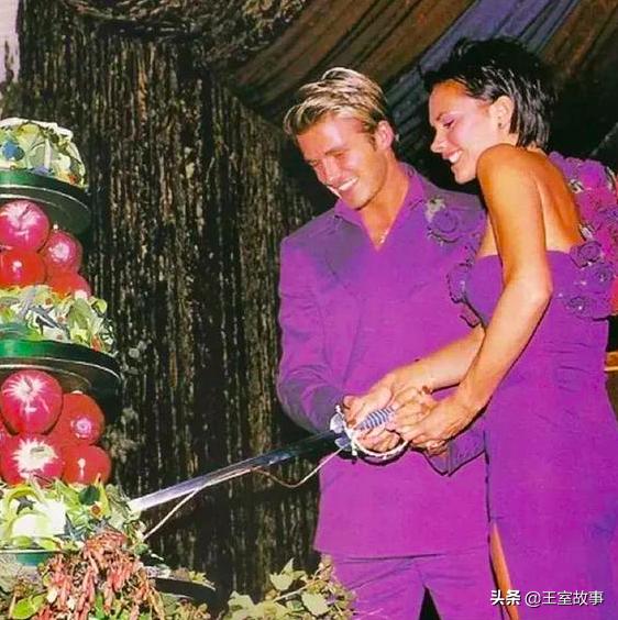 贝克汉姆夫妇风雨同舟,贝克汉姆夫妇最新视频