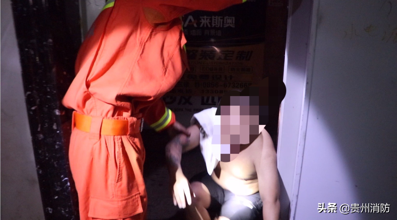 电梯停电人被困,电梯停电人员被困多长时间