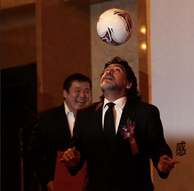 马拉多纳访华后续,马拉多纳拒绝