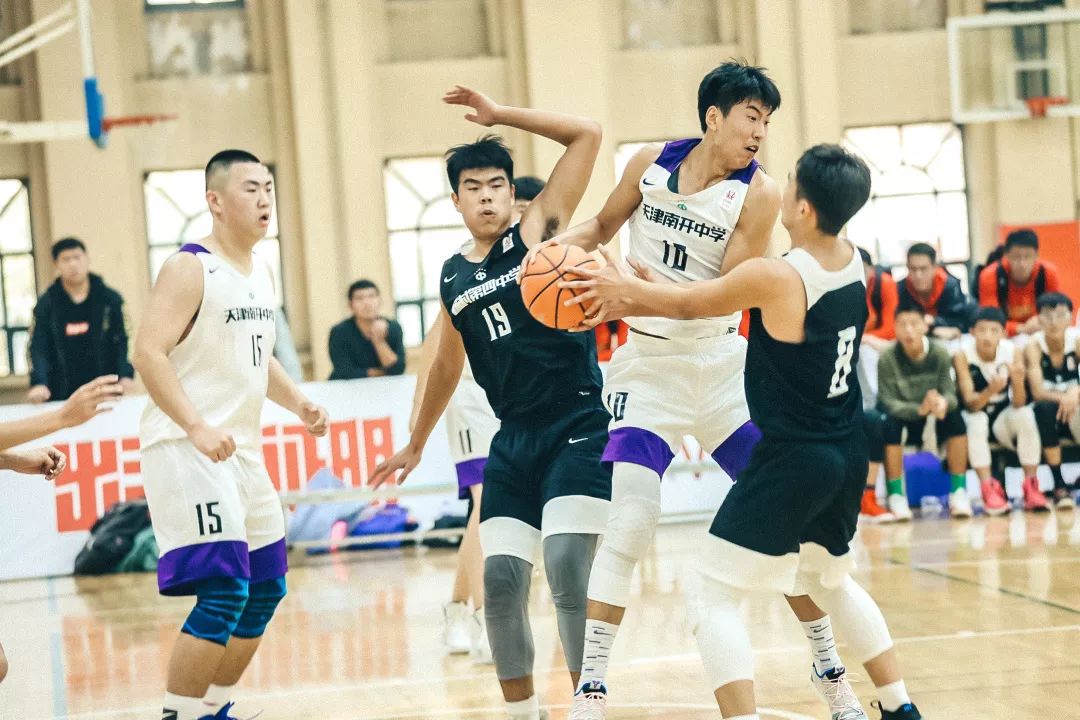 天津南开中学胡崇洋比赛,天津南开中学胡崇洋