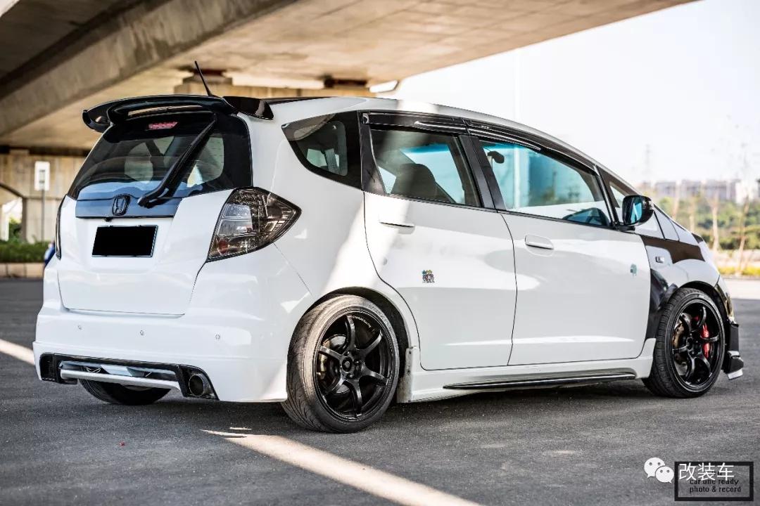 金杯海狮可以上几个座位,金杯海狮能跑货拉拉吗