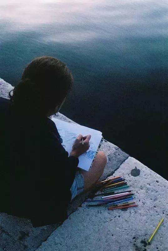 小央美绘画,小央美美术怎么样