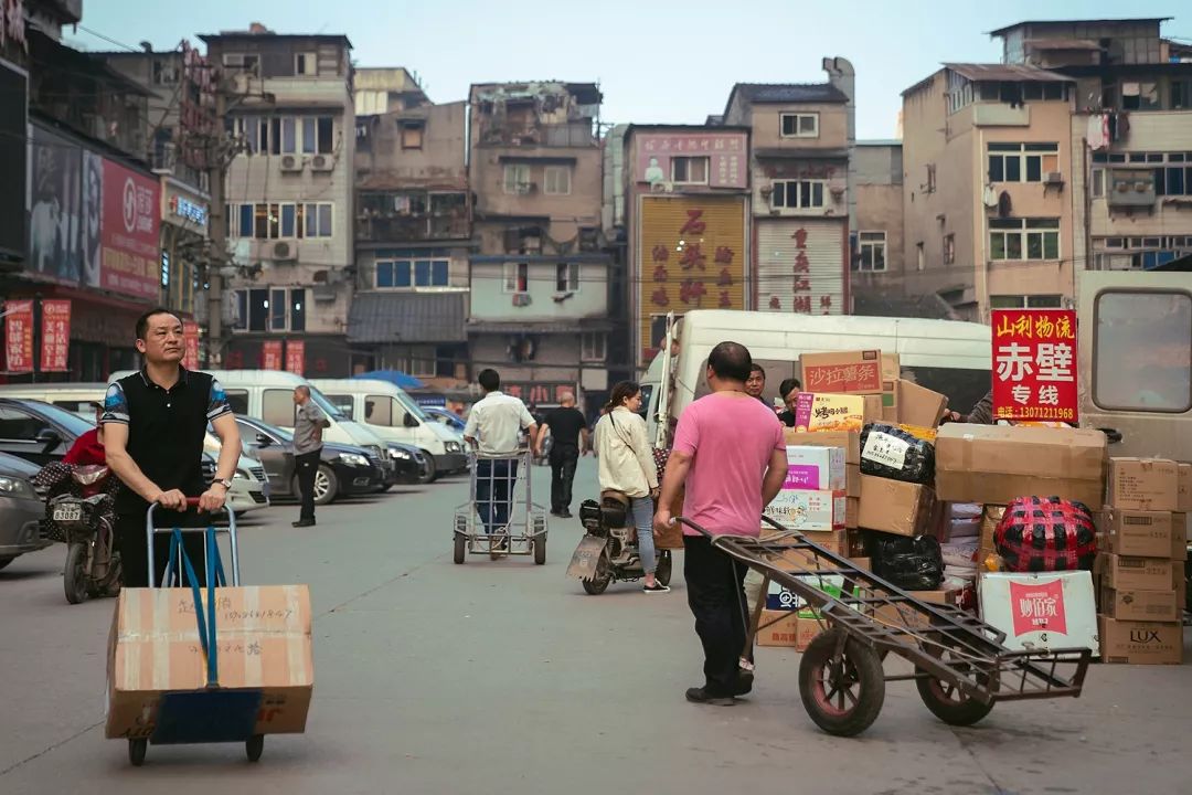 那些离开北上广深的后悔了吗,那些离开武汉的人