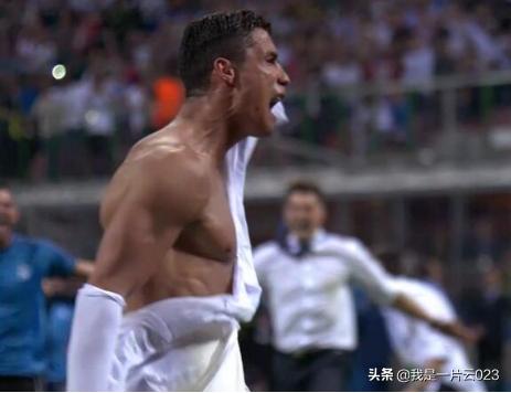 皇马的三连冠用的什么战术,皇马5年4冠的阵容