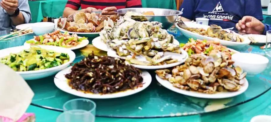 藏在日照的海边，竟然有一处世外桃源，赶海，捕鱼，温馨民宿……