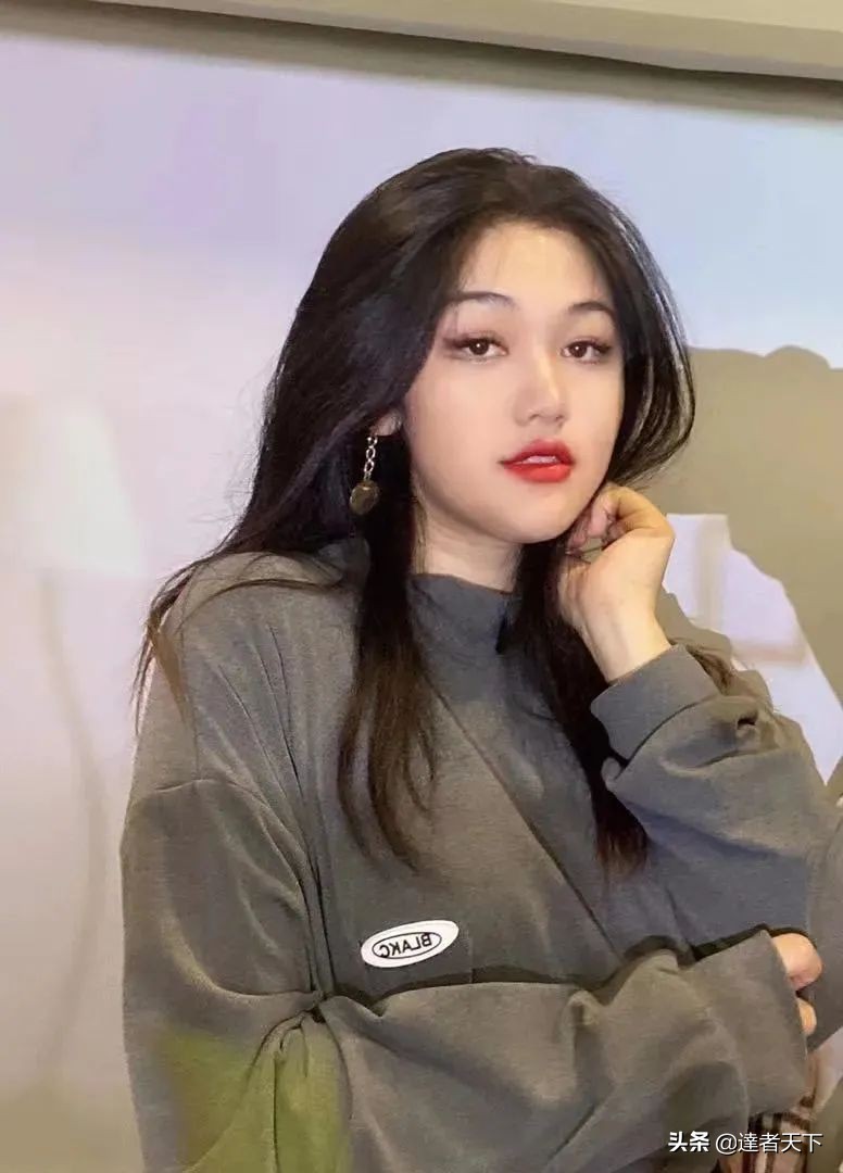 一起来听听00后音乐女孩儿凡清对妈妈的深情告白