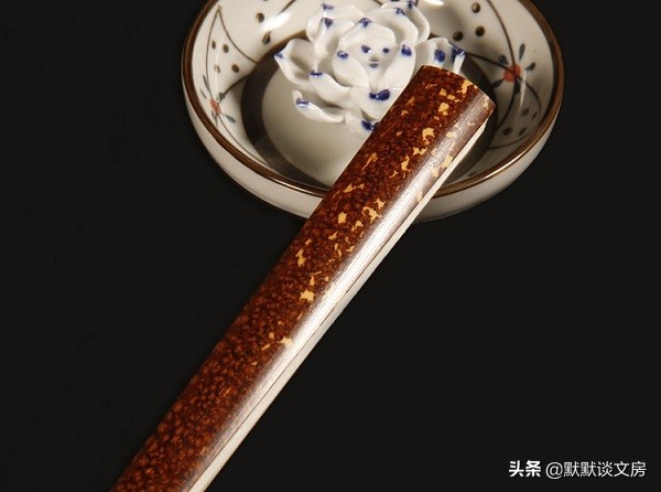 默默谈文房-----送别人扇子是什么意思?