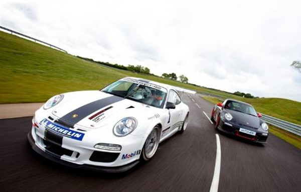 什么是手自一体的车怎么开,手自一体的车怎么开最省油