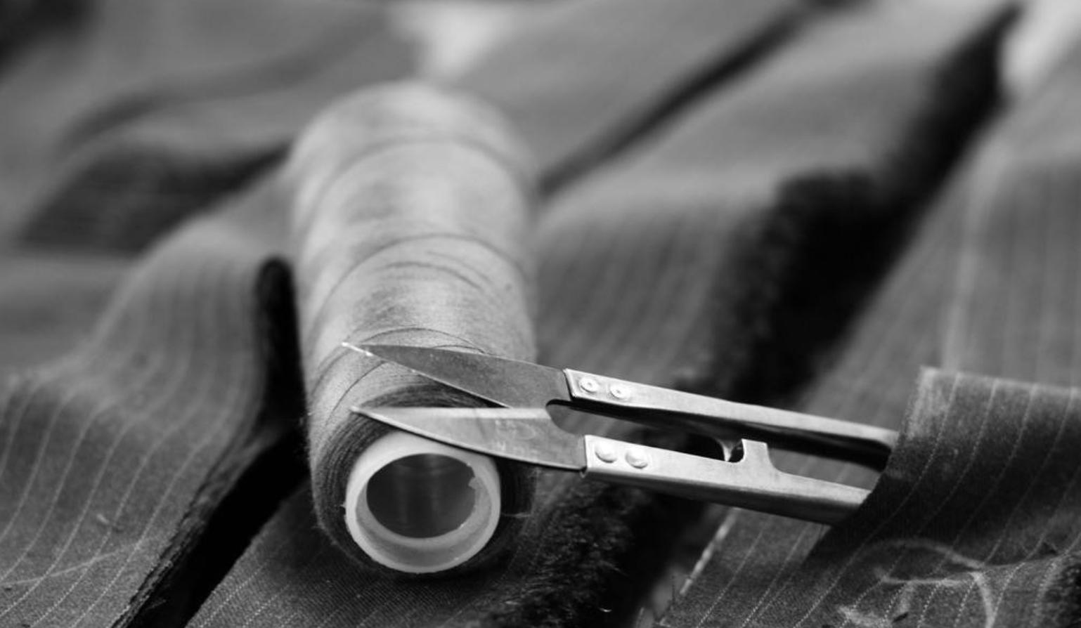 在家给狗狗接生需要什么,博美狗狗出生的时候怎么接生