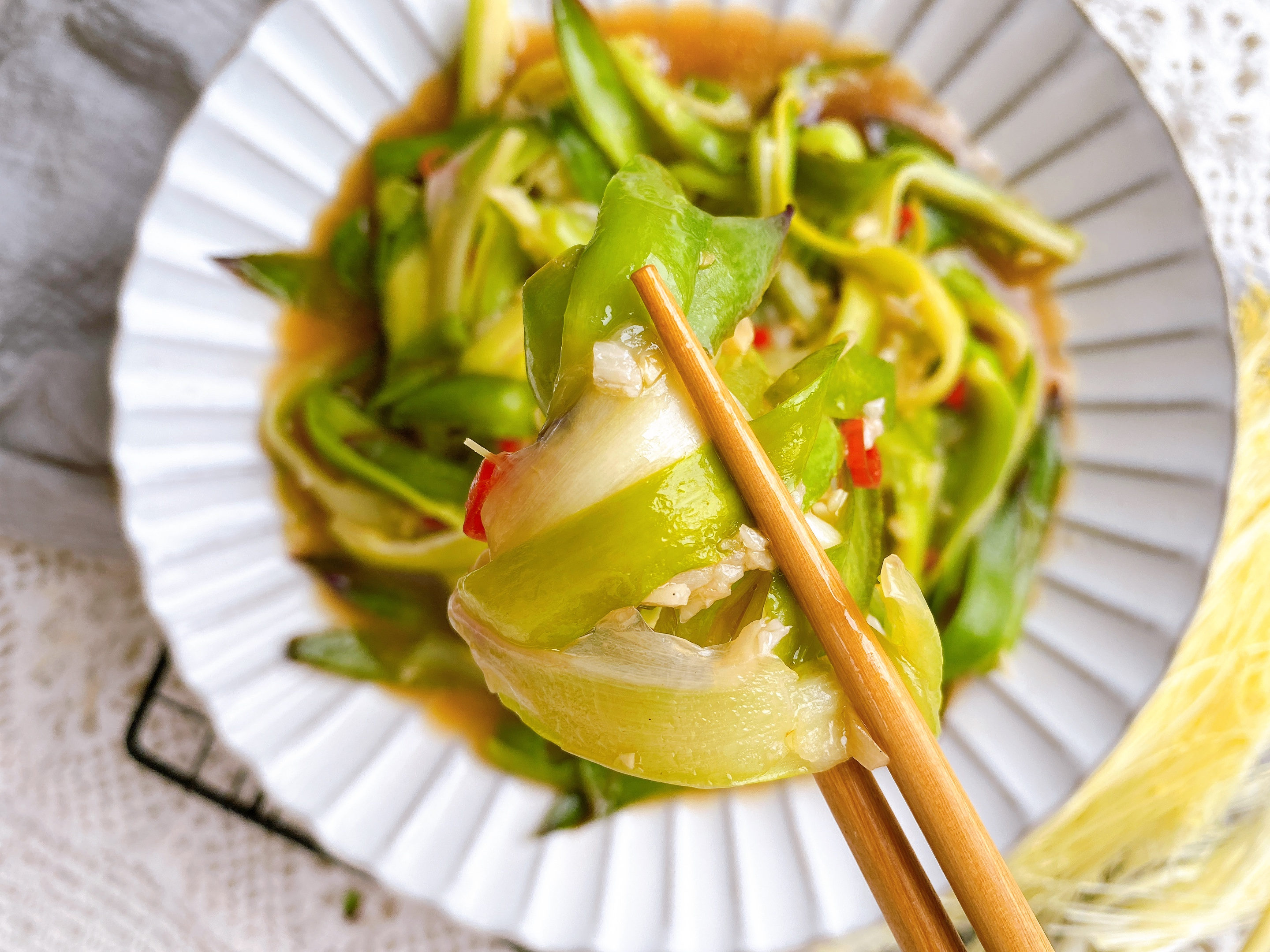 火龙果花还可以这样吃,火龙果的花正确吃法及做法