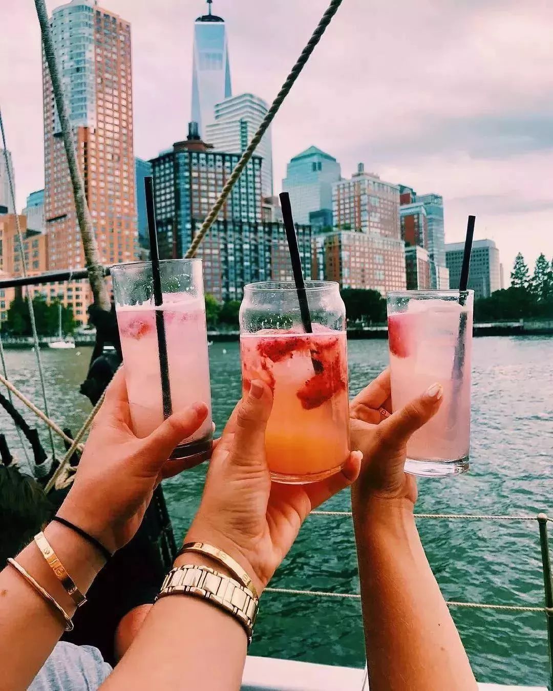 打卡*党**，购物狂，美食咖...新时代旅行人格，你是哪一种？