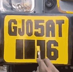 谁能想到，印度的汽车牌照居然是画上去的...