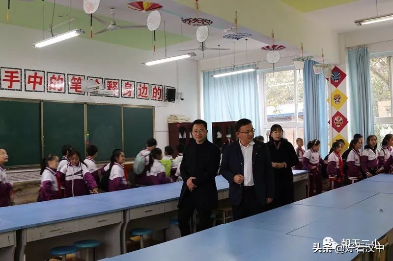 宁强北关小学足球赛,朝天二小去曾家山足球比赛