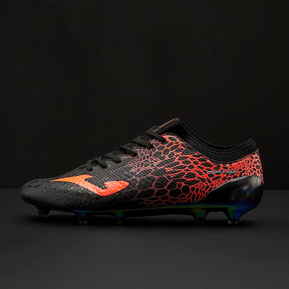 关于足协谴责耐克观点,耐克与中国足协的合作由来已久