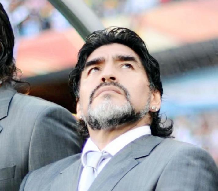 球王马拉多纳的陨落纪录片,球王马拉多纳最后一场