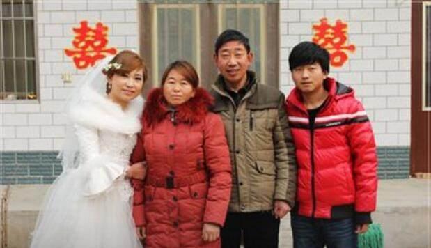 23岁姐姐为救绝症妹妹嫁人筹钱,23岁姐姐为救绝症妹妹欲嫁人