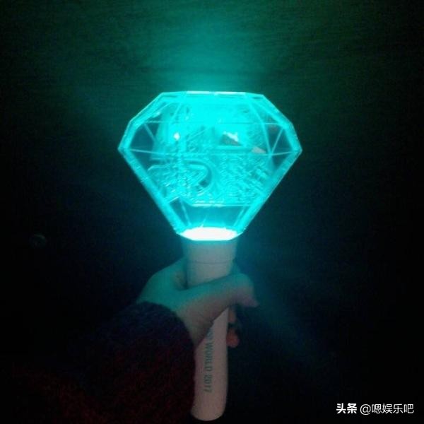 韩团应援棒哪个最高级,各个韩团的应援棒