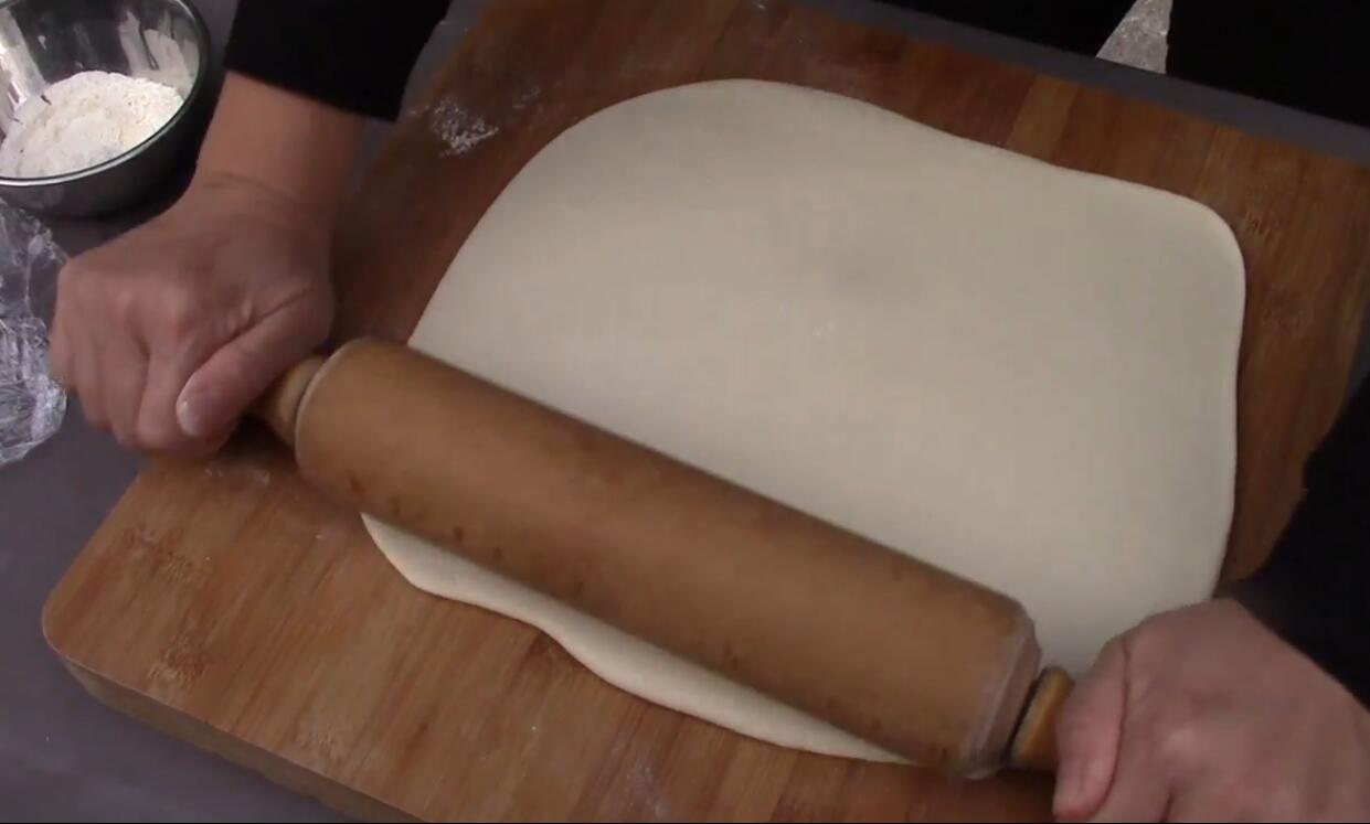 怎样炸外皮酥脆的油条绝密配方,如何快速炸油条又脆又蓬松