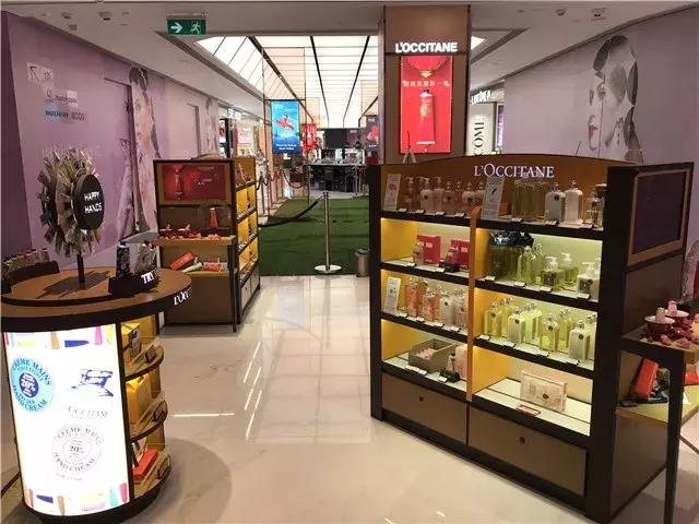 香港顶尖百货购物中心,香港最新购物中心是哪个