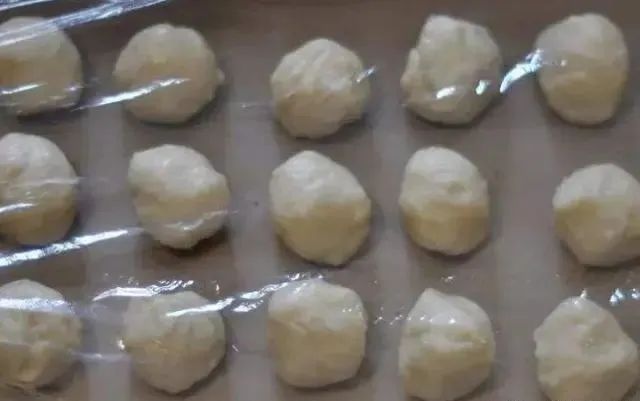 酥饼怎么做更容易起层又酥脆,糖酥饼怎么才能更起酥