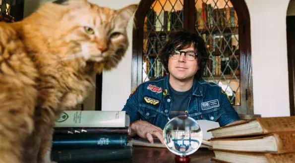 摇滚重金双面人,摇滚双面人日本