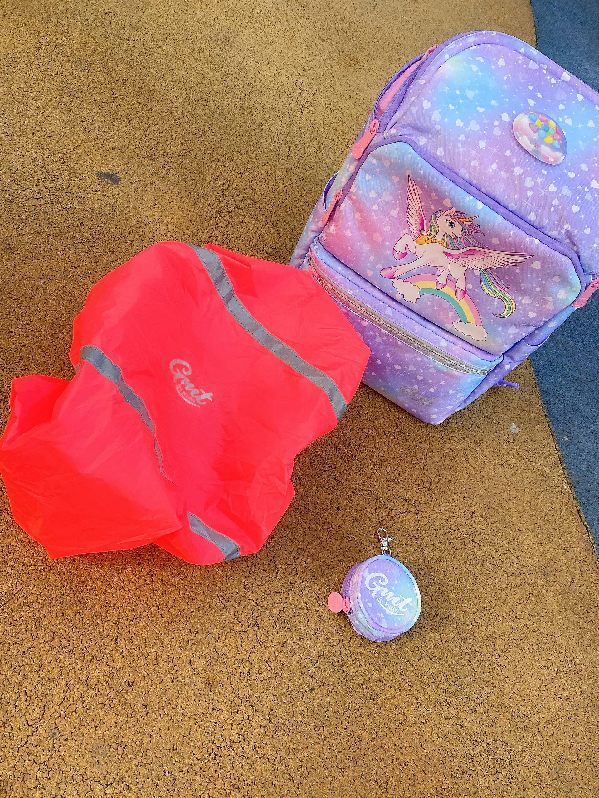 学生书包选颜值？称重量？不，看保护性！GMT护脊书包试用