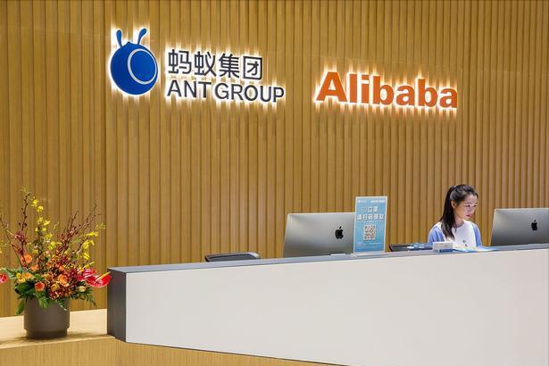 豪捐32.29亿，淡出公众视野2个多月的马云，荣幸获得了“新头衔”