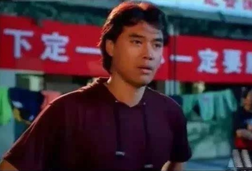 中国足球守门员喝水,中国足球守门员张路