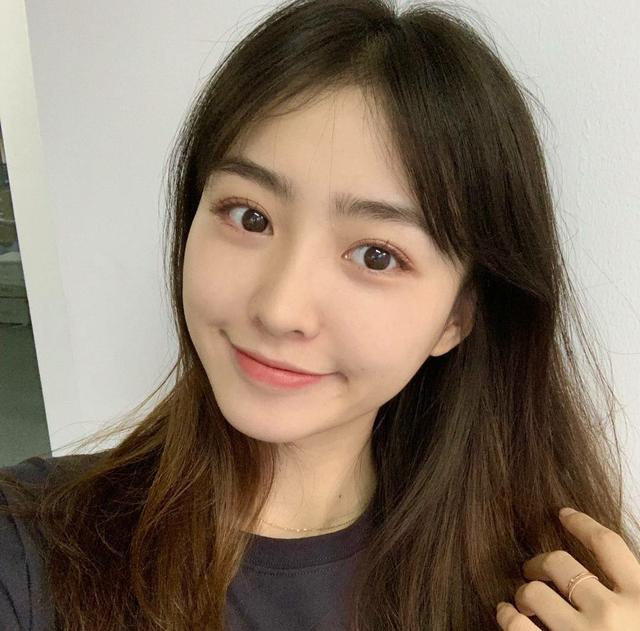 适合混干皮秋冬季用的平价粉底液,大干皮粉底液保湿遮瑕持久不掉