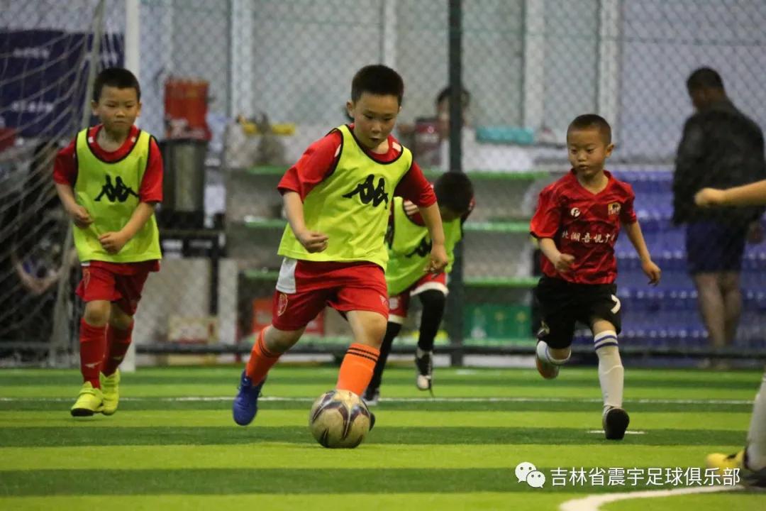 快乐童年足球队,快乐童年足球